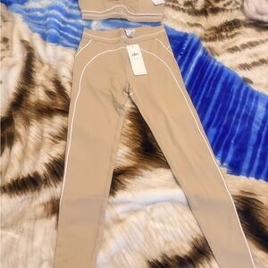 ALO Yoga Beige Leggings and Top Set